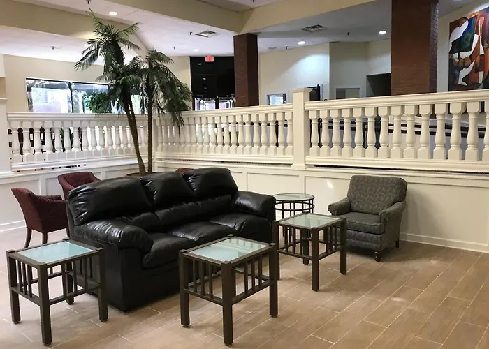 Days & By Wyndham Conf Center I-10 2*