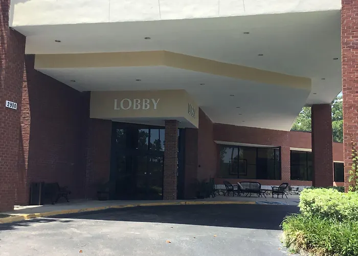 Days & By Wyndham Conf Center I-10 Hotel Tallahassee