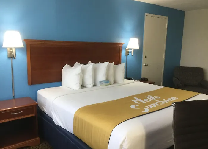 Days & By Wyndham Conf Center I-10 2* Tallahassee